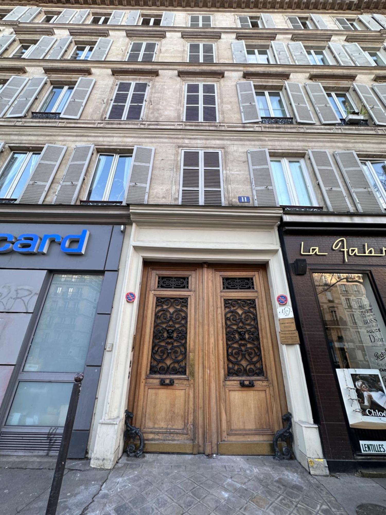 Апартаменты Marais Rooftop Studio - Metro Filles Du Calvaire Париж Экстерьер фото